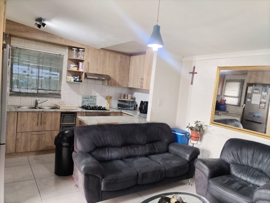 3 Bedroom Property for Sale in Kalkfontein Western Cape